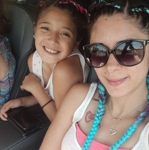 Meet your Posher, Kimberly